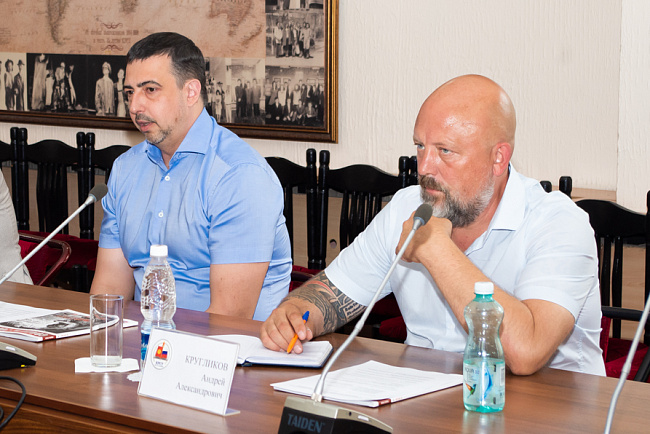 Сибирский федеральный университет поможет КРСУ стать передовым вузом